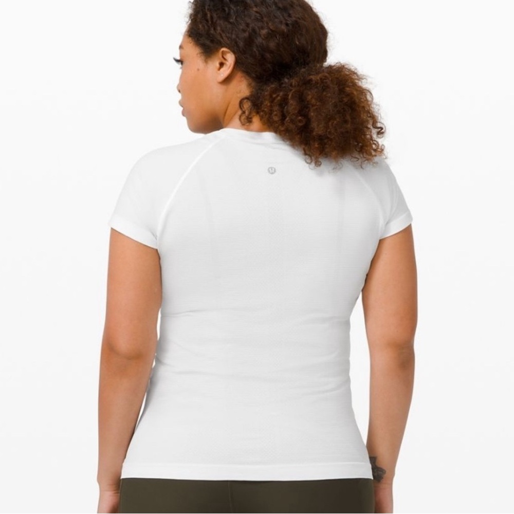 Lululemon Swiftly Tech Short Sleeve size 18 - Picture 10 of 14